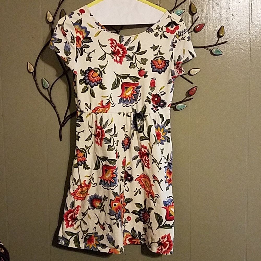 🌻Girls XL Old Navy dress🌻